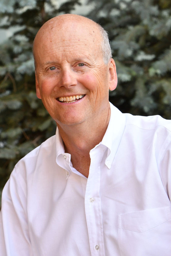 Headshot of Dudley Irwin - Investment advisor and senior partner in Colorado